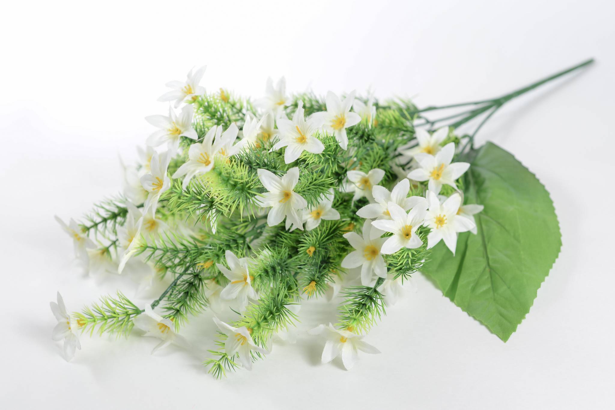 Аспарагус с шелк. цветком 7 вет h=58 см 1/2 белый