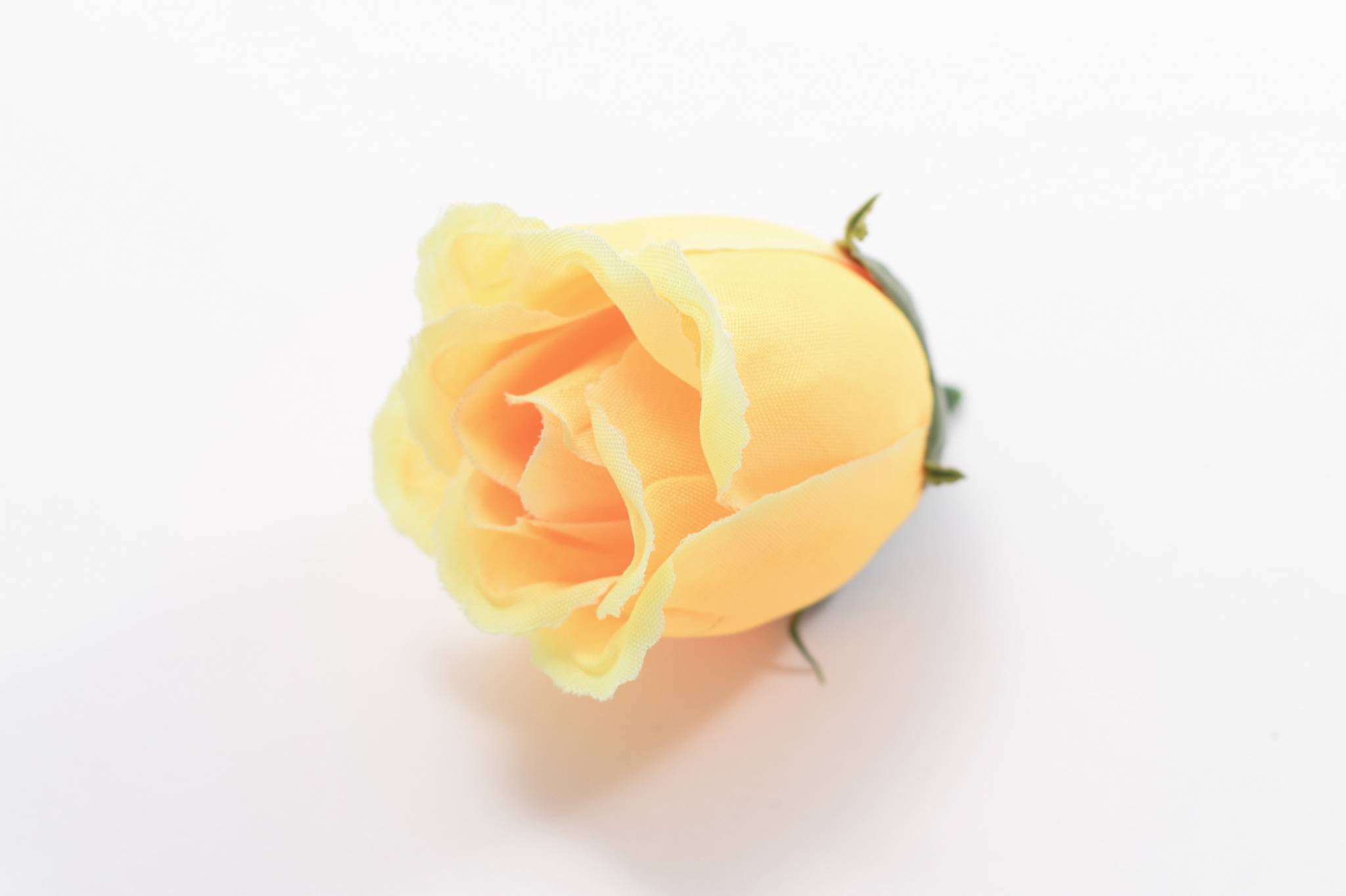 Роза бутон хлопок d=7 см 1/100 желтый