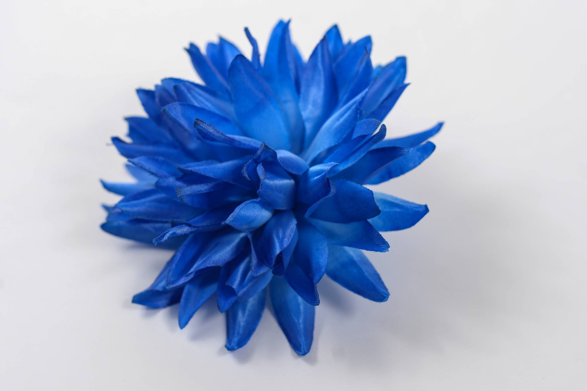 Хризантема игольчатая атлас 6 сл d=15 см 1/30 синий