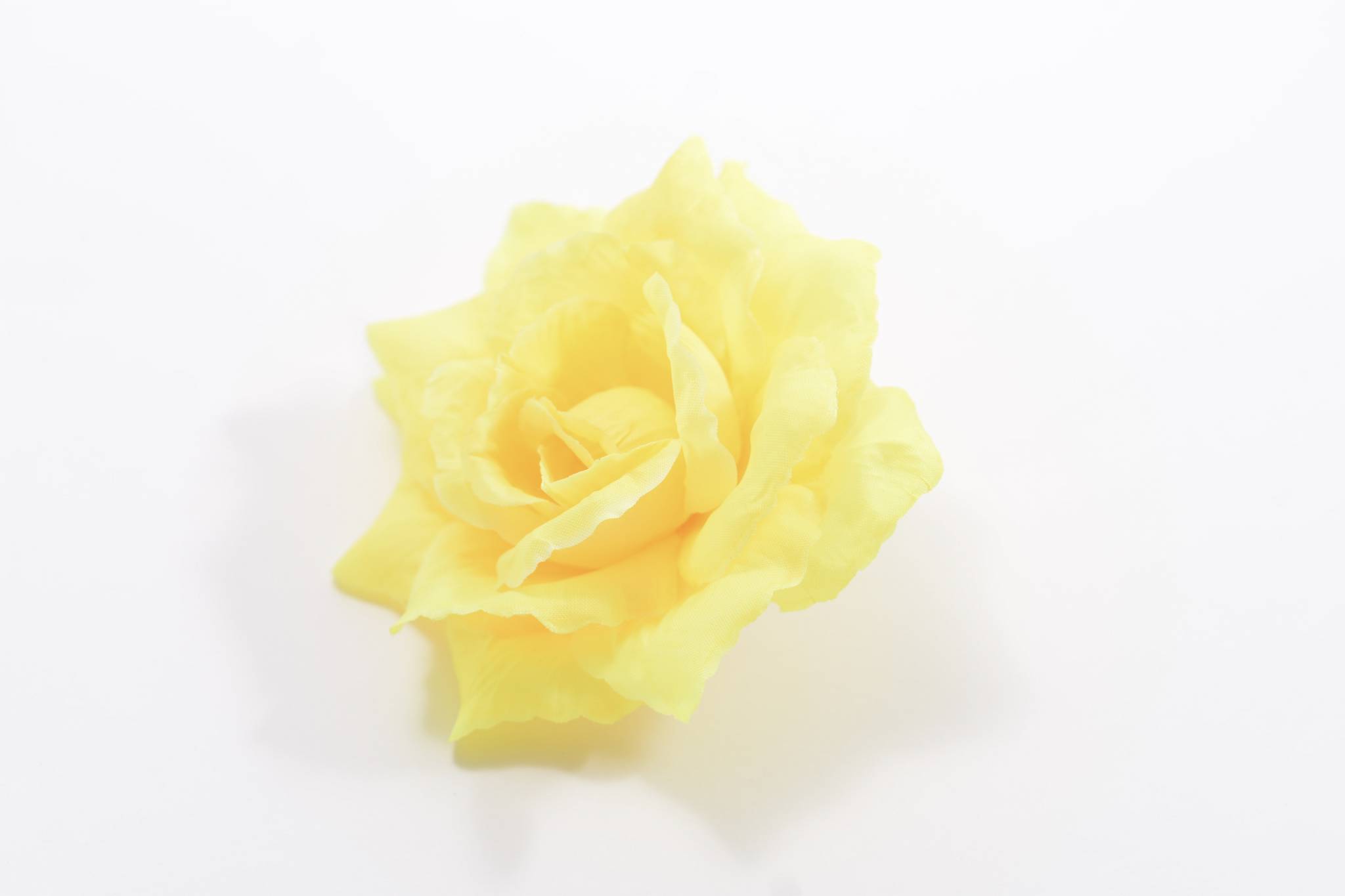 Роза хлопок 5 сл d=11 см 1/100 желтый