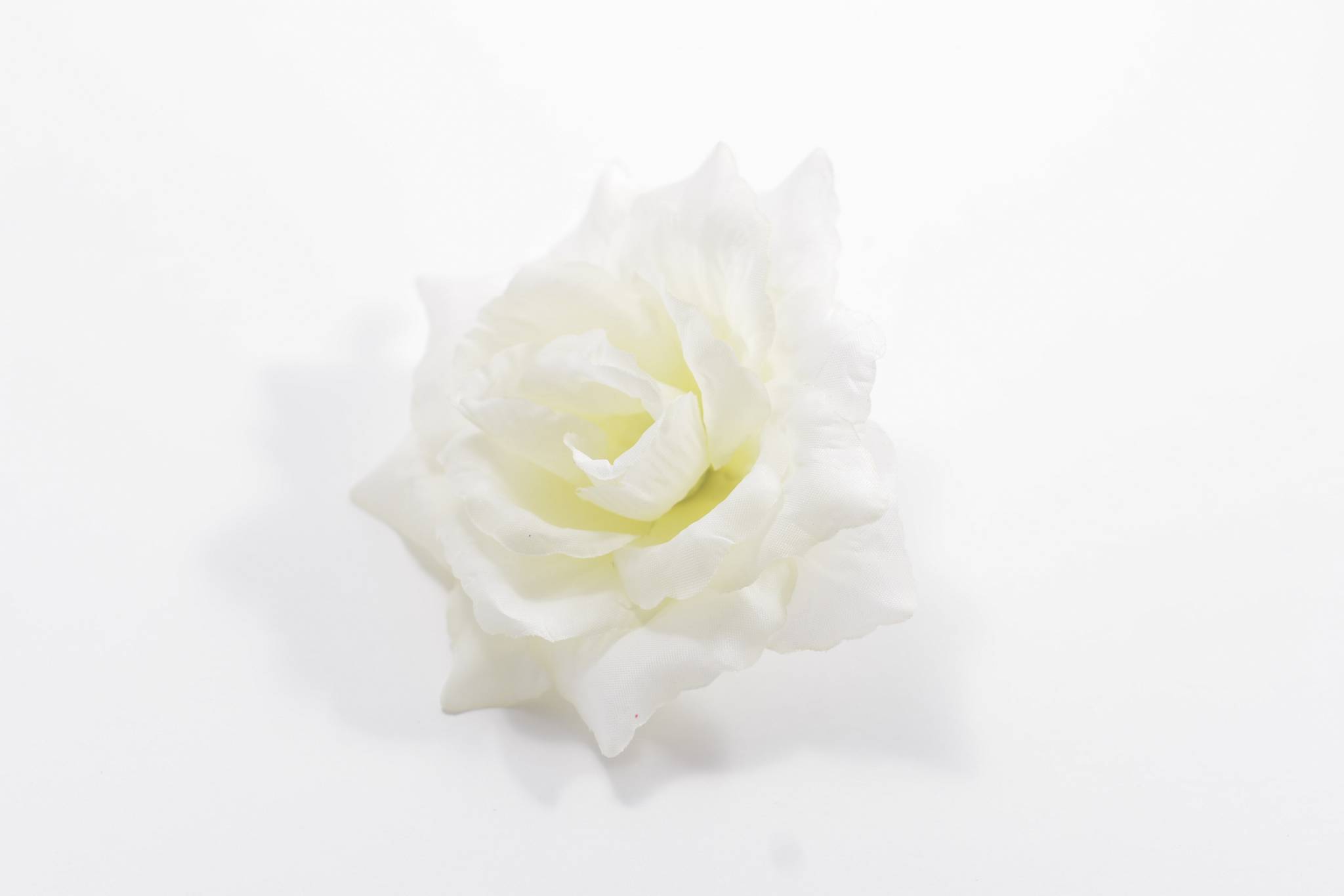 Роза хлопок 5 сл d=11 см 1/100 белый