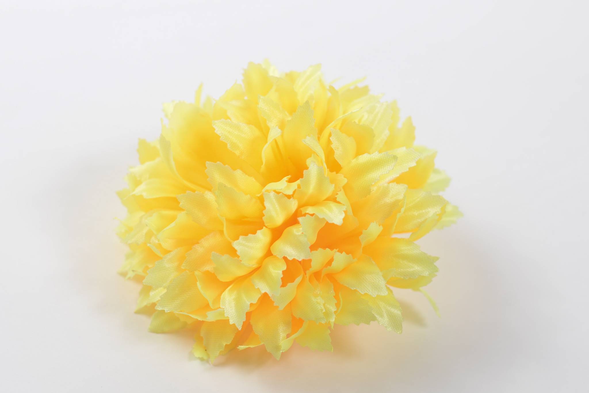 Хризантема кудрявая атлас 6 сл d=13,5 см 1/30 желтый