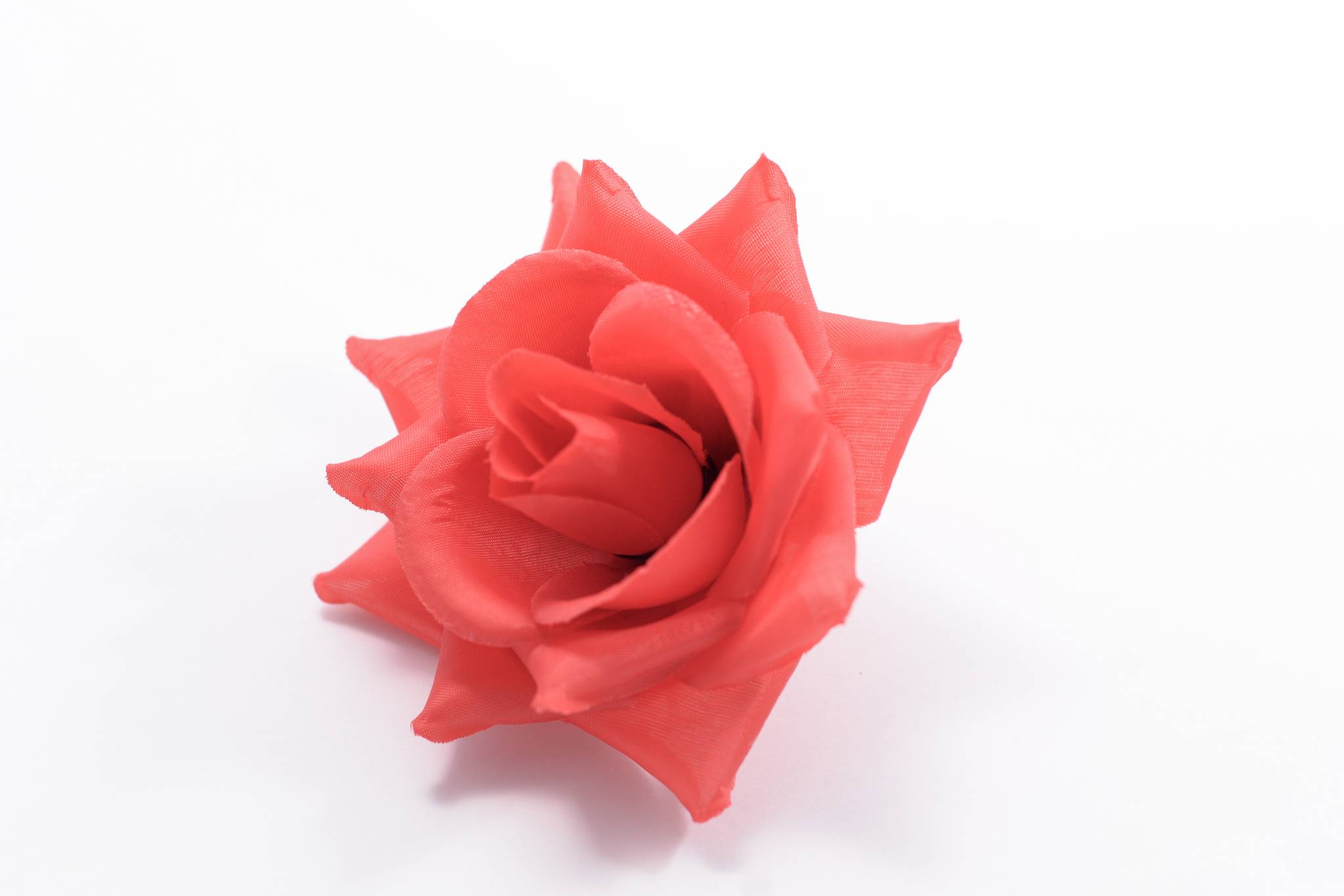 Роза шелк 5 сл d=12 см 1/100 красный