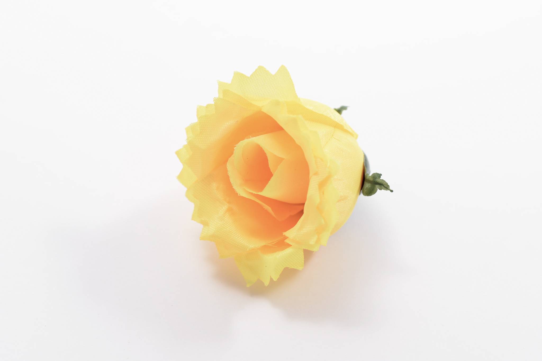 Роза бутон атлас 4 сл d=6 см 1/100 желтый