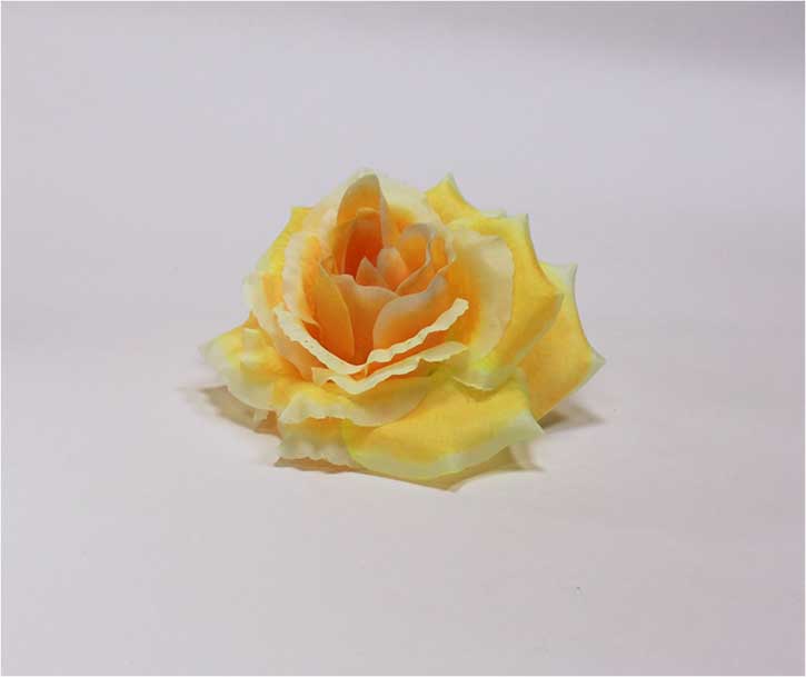 Роза шелк 6 сл d=13 см 1/30 желтый