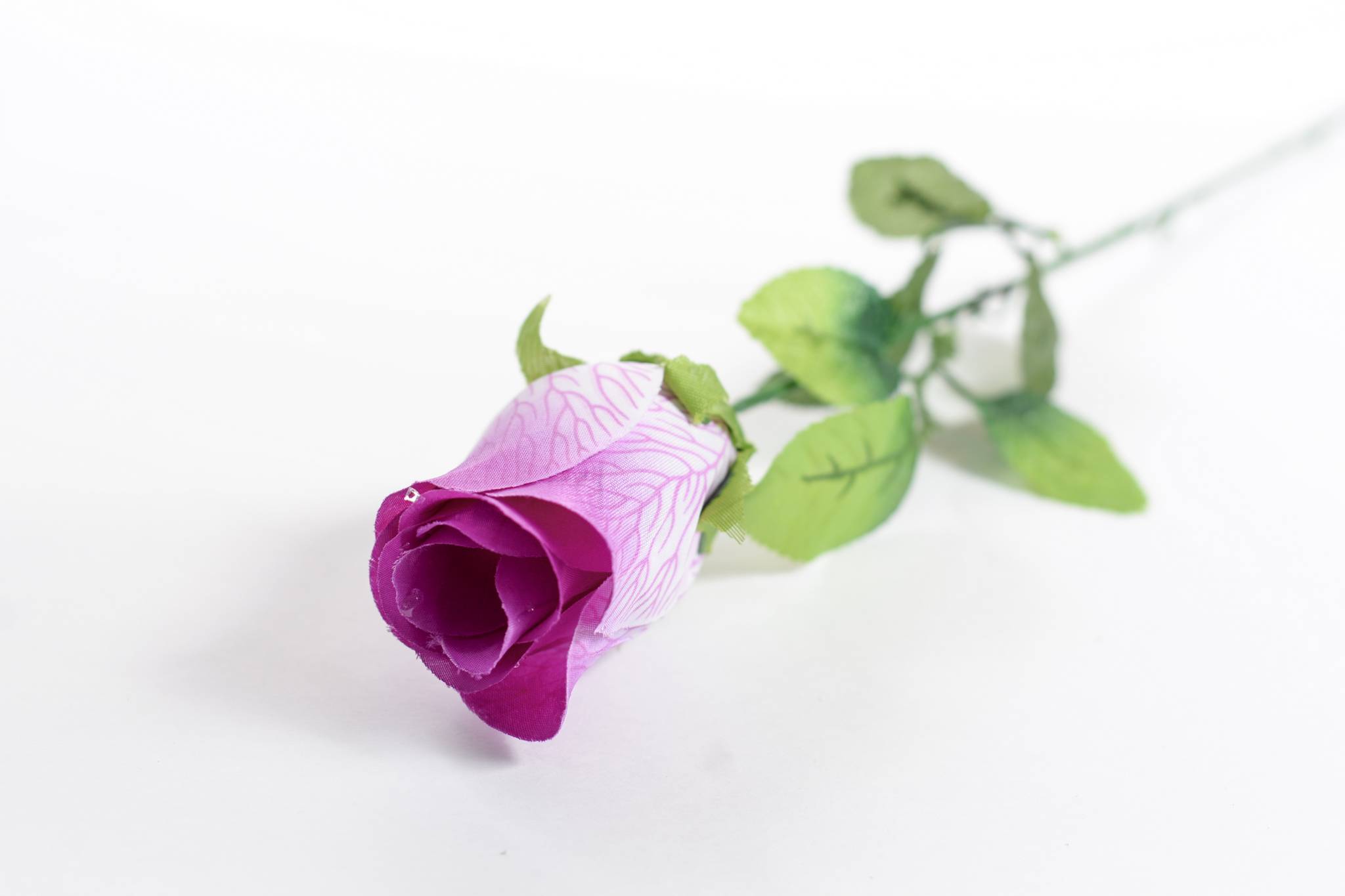 Роза с росой h=65 см 1/20 сиреневый