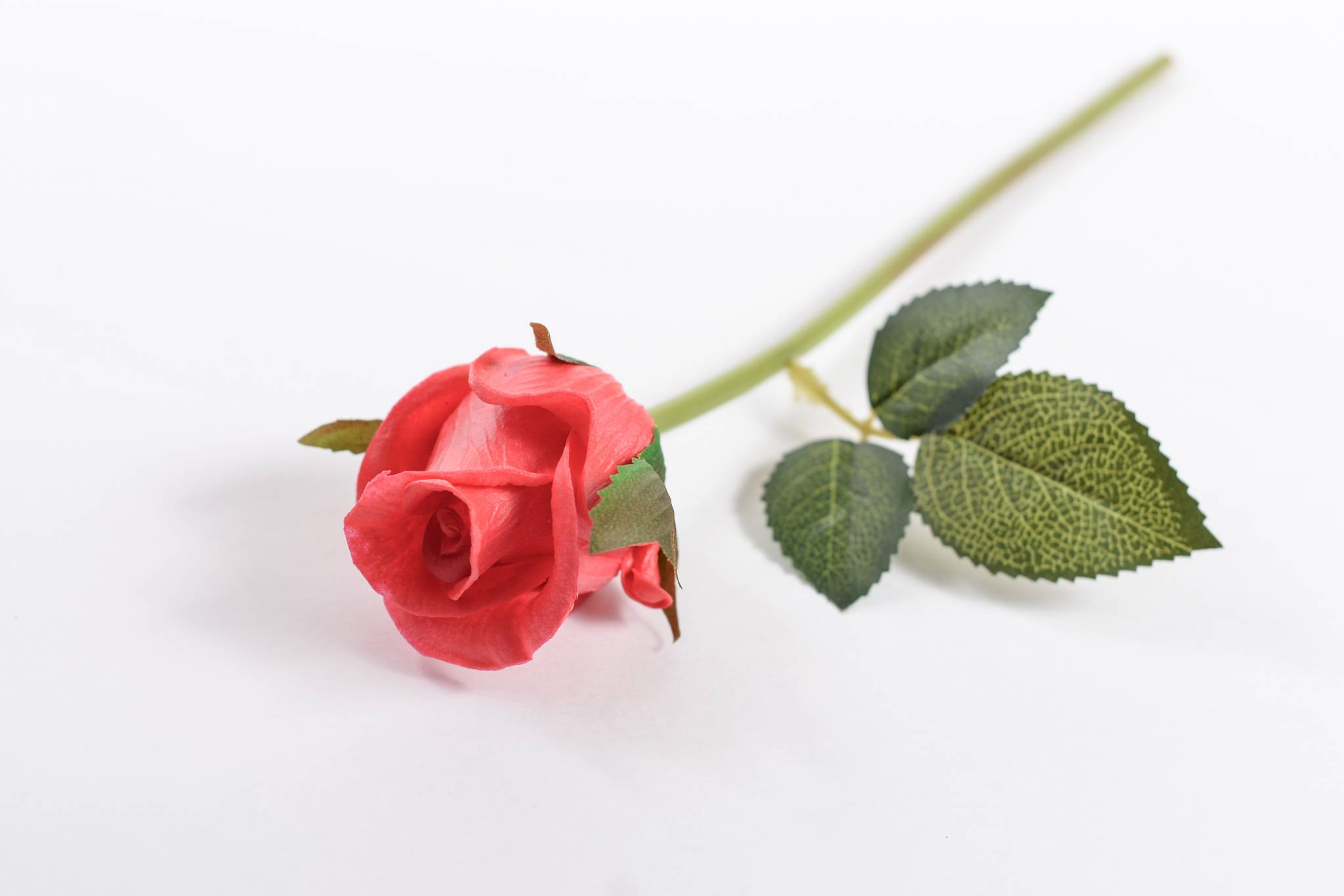 Роза латекс h=30 см 1/1 красный